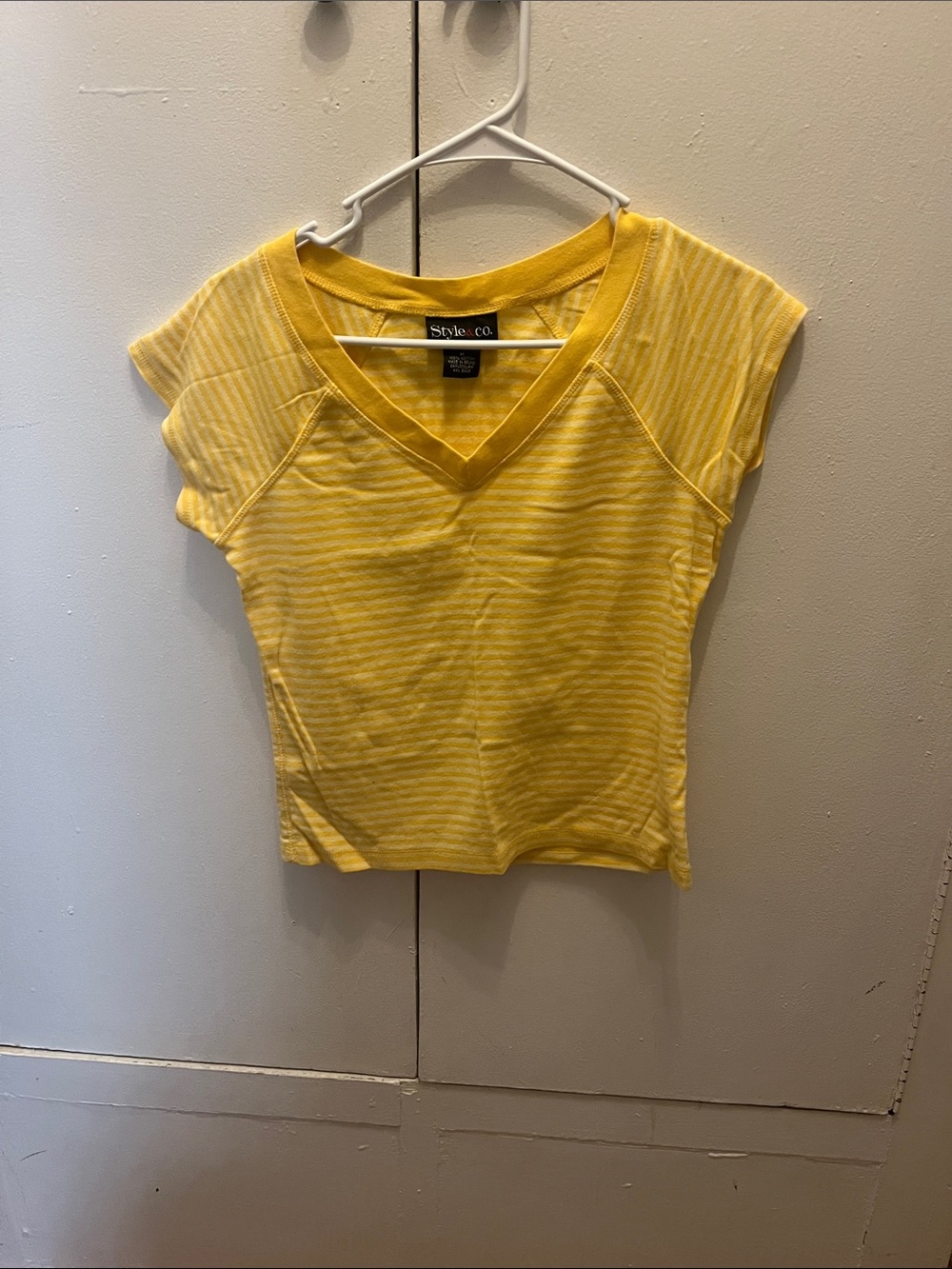 yellow tee 🐣😚